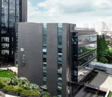 广西轩之宝电气设备有限公司行线槽在工业厂房布线中的应用方案